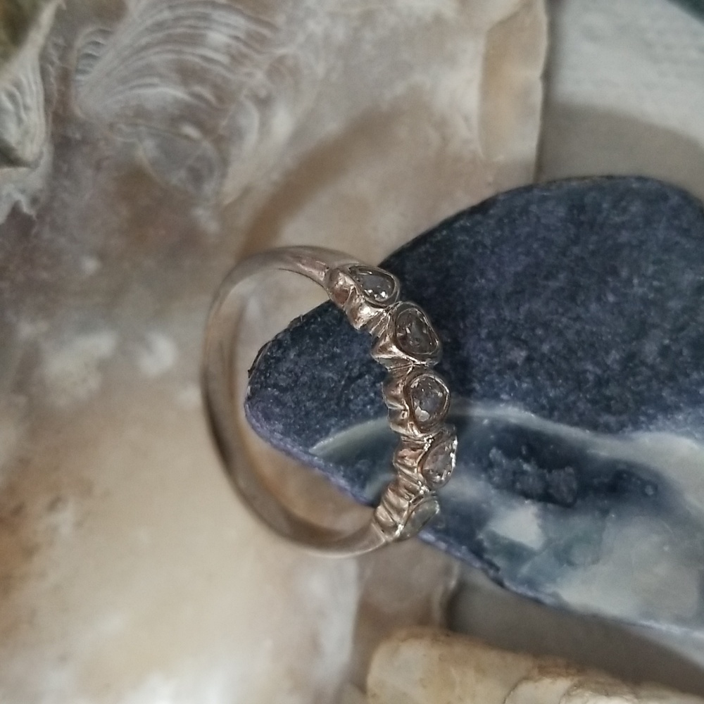 🖤HEART RING - Picture 2 of 7
